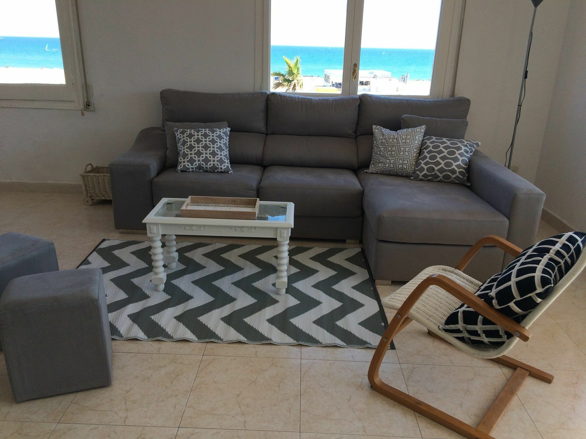 Calaluz Be My Guest Castelldefels Apartman Kültér fotó